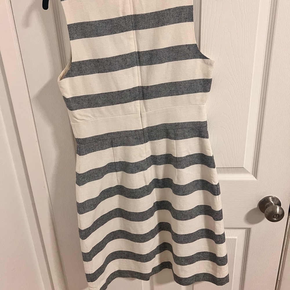 J.Crew Summer Mini Drees Size 4 - Picture 5 of 7